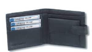 Man’s Wallet With Button Close